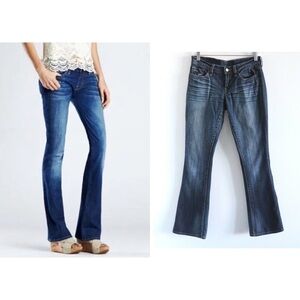 Lucky Brand Charlie Baby Boot cut jeans 27 medium wash blue denim Y2K whispering